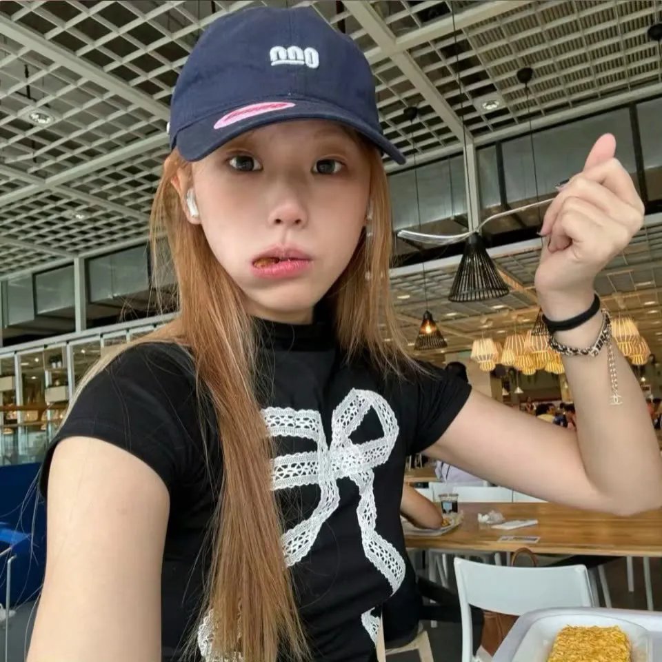 好女两头瞒